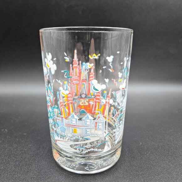 McDonald’s Walt Disney World Magic 25th Anniversary Glass 1996 Read - Picture 6 of 10